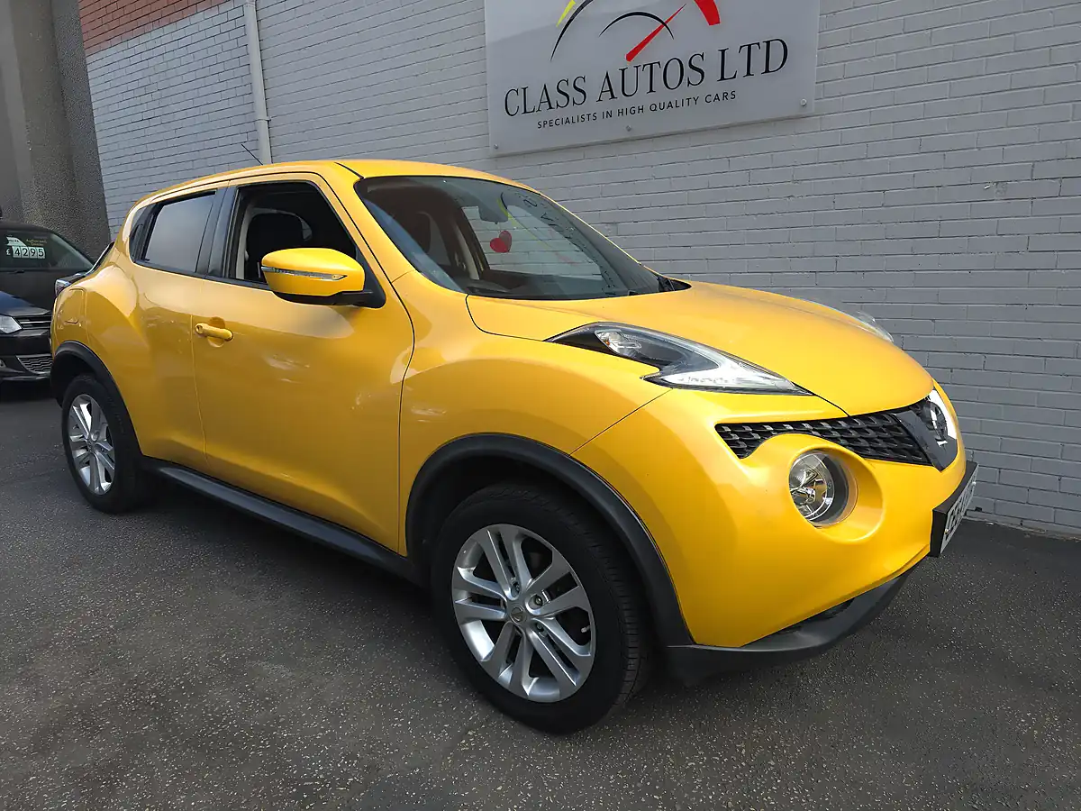 Used 2014 Nissan Juke Acenta Yellow - Interior and Exterior details 2