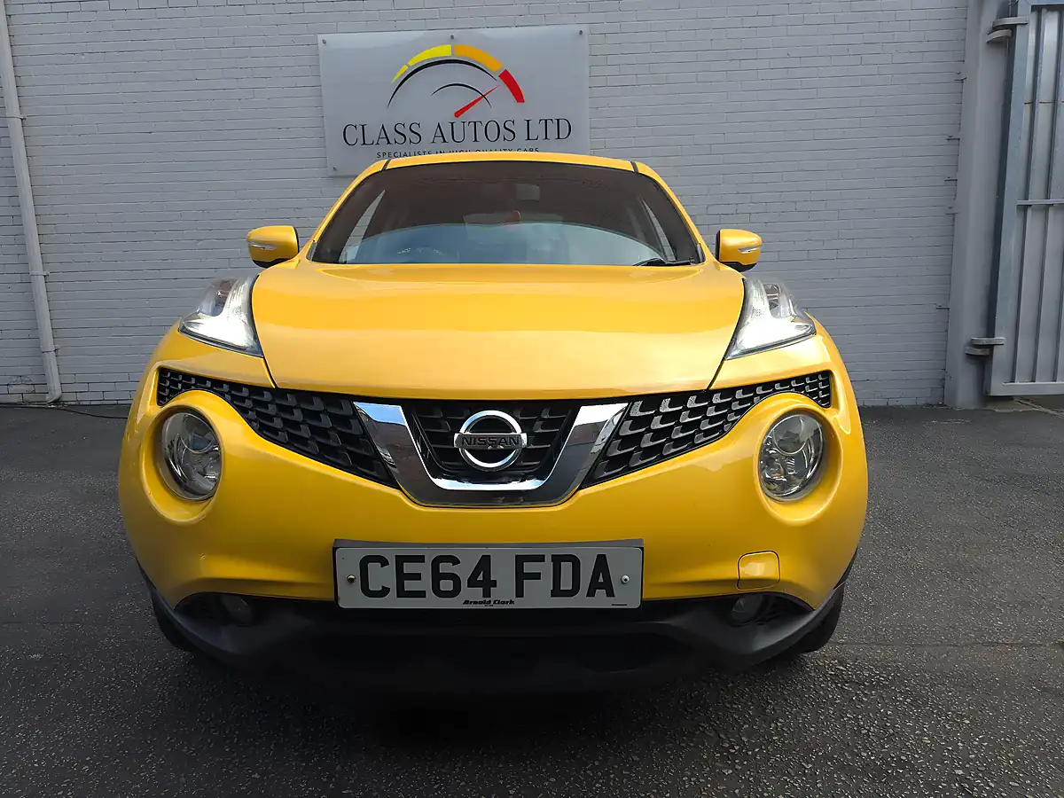 Used 2014 Nissan Juke Acenta Yellow - Interior and Exterior details 3