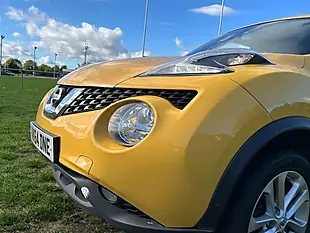 Used 2014 Nissan Juke Acenta Yellow - Interior and Exterior details 10