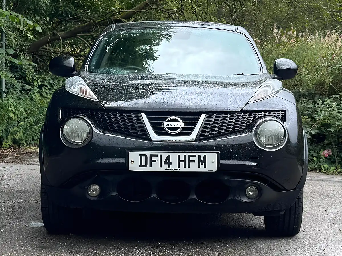 Used 2014 Nissan Juke N-Tec Black - Interior and Exterior details 5