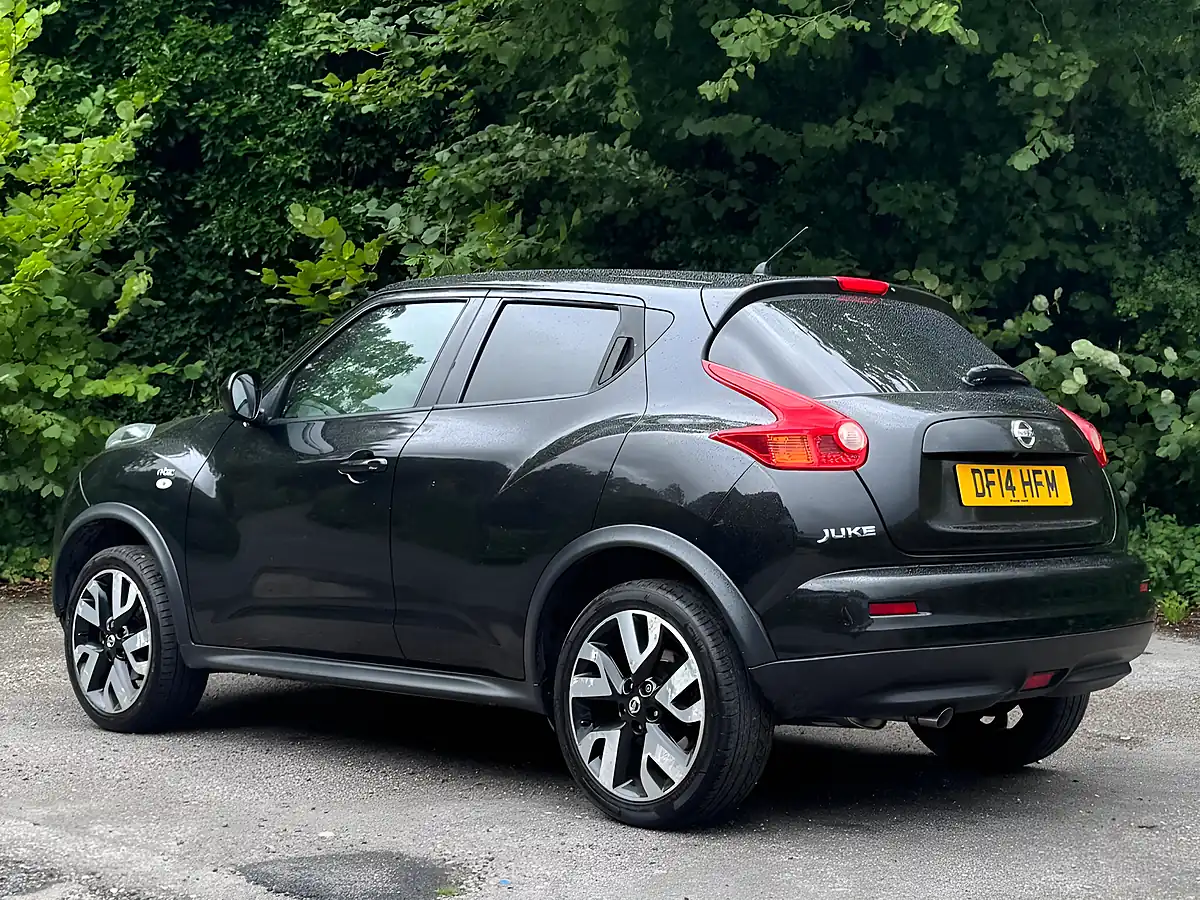 Used 2014 Nissan Juke N-Tec Black - Interior and Exterior details 7