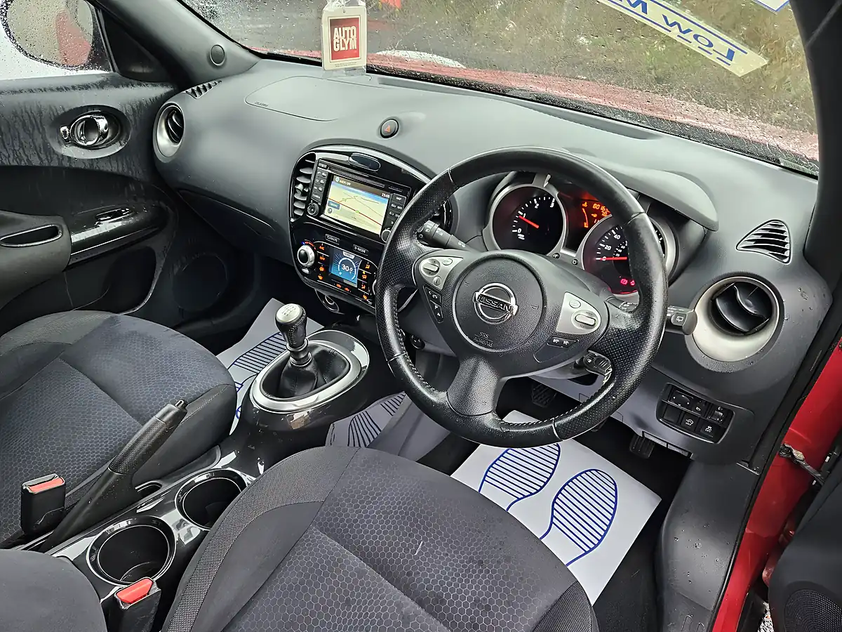 Used 2014 Nissan Juke N-Tec Red - Interior and Exterior details 13