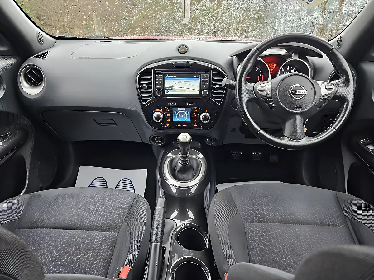 Used 2014 Nissan Juke N-Tec Red - Interior and Exterior details 14