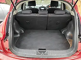 Used 2014 Nissan Juke N-Tec Red - Interior and Exterior details 16