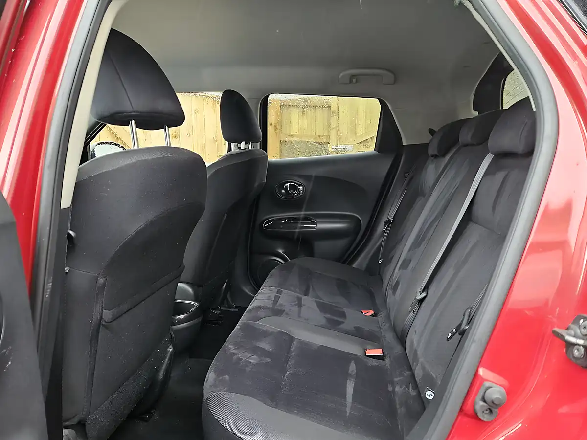 Used 2014 Nissan Juke N-Tec Red - Interior and Exterior details 18