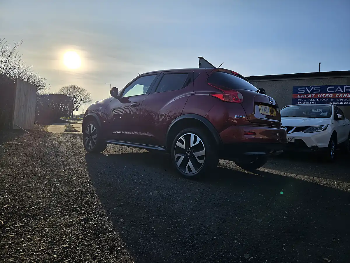 Used 2014 Nissan Juke N-Tec Red - Interior and Exterior details 4