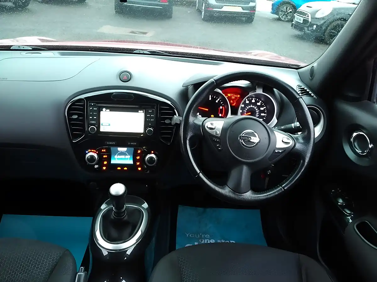Used 2014 Nissan Juke N-Tec Red - Interior and Exterior details 12