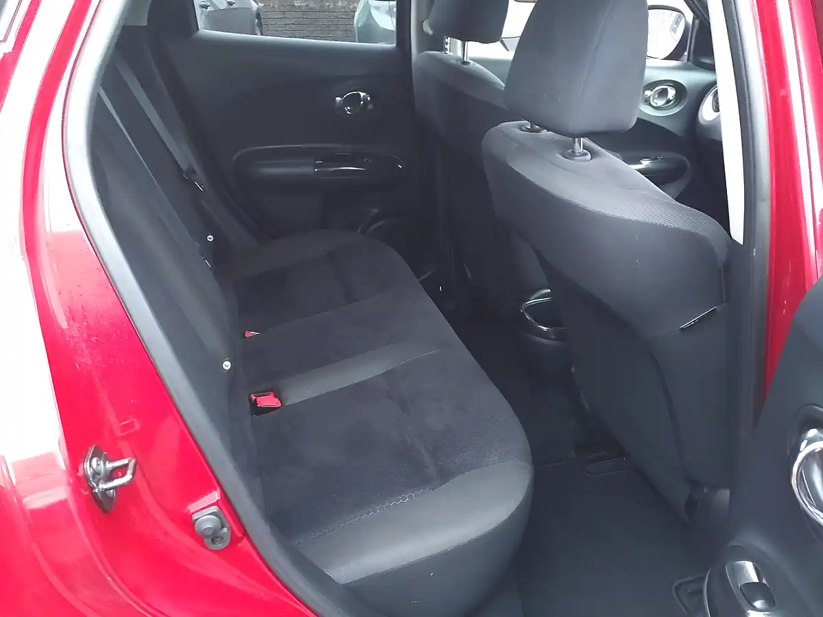 Used 2014 Nissan Juke N-Tec Red - Interior and Exterior details 14