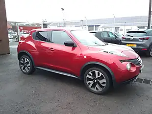 Used 2014 Nissan Juke N-Tec Red - Interior and Exterior details 7