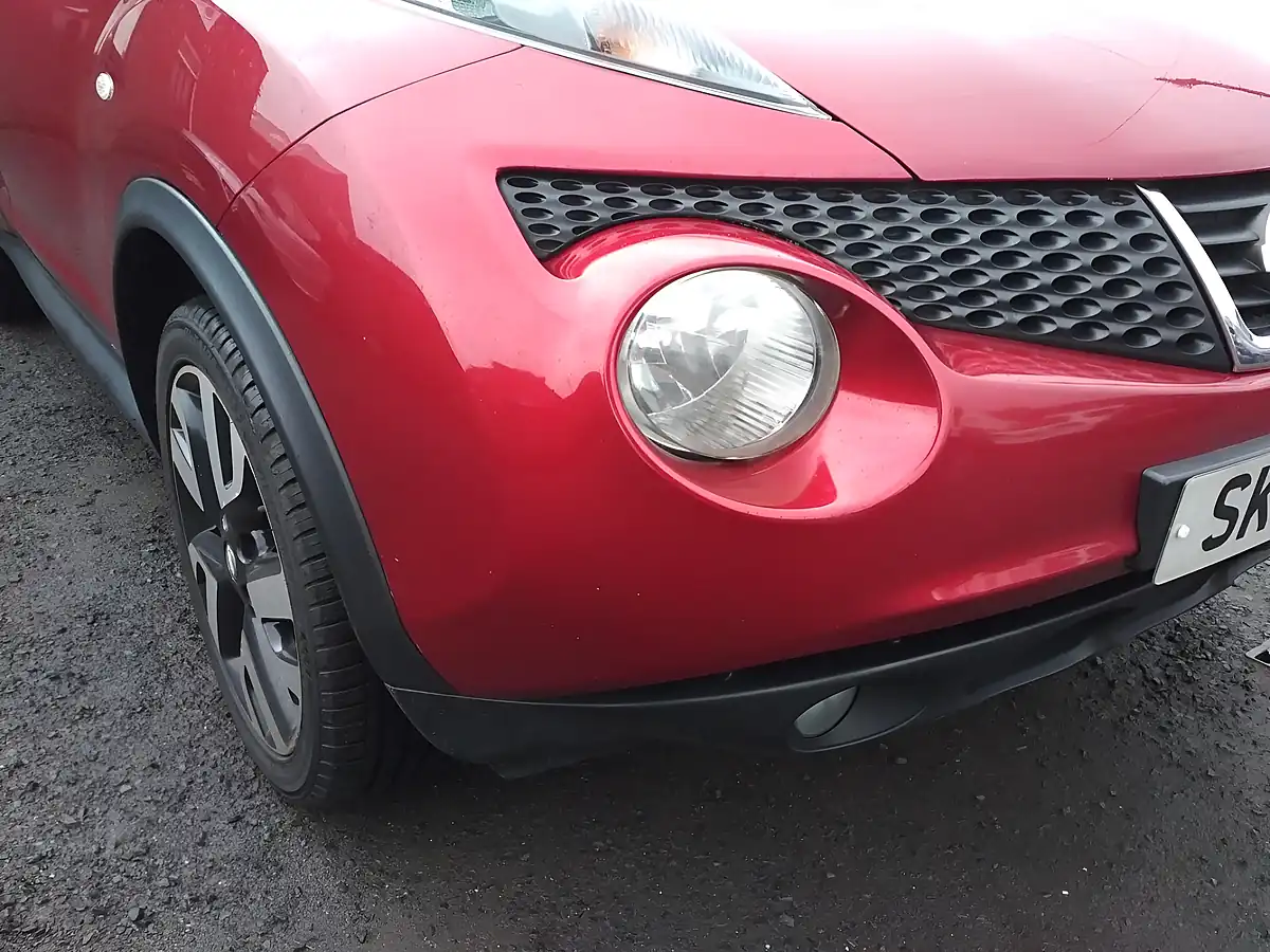 Used 2014 Nissan Juke N-Tec Red - Interior and Exterior details 9
