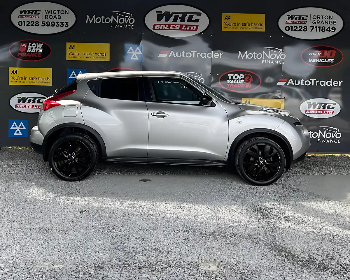 Used 2014 Nissan Juke N-Tec Silver - Interior and Exterior details 5