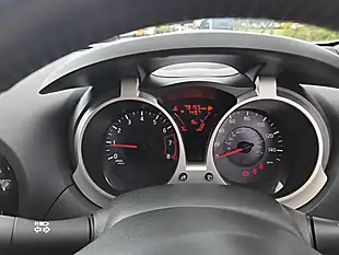 Used 2014 Nissan Juke N-Tec White - Interior and Exterior details 11