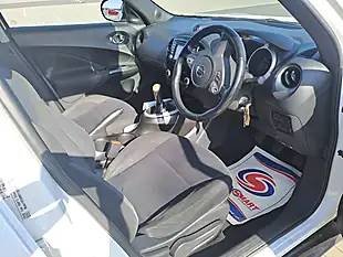 Used 2014 Nissan Juke N-Tec White - Interior and Exterior details 2