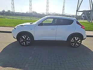 Used 2014 Nissan Juke N-Tec White - Interior and Exterior details 4