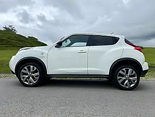 Used 2014 Nissan Juke N-Tec White - Interior and Exterior details 14