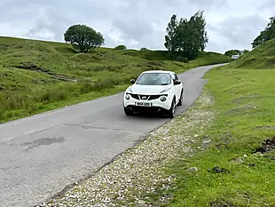 Used 2014 Nissan Juke N-Tec White - Interior and Exterior details 3
