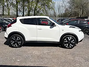 Used 2014 Nissan Juke N-Tec White - Interior and Exterior details 8