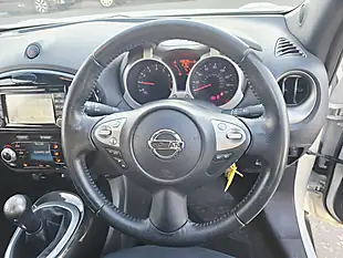 Used 2014 Nissan Juke N-Tec White - Interior and Exterior details 14