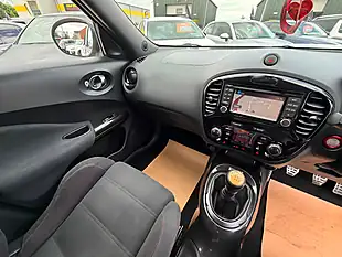 Used 2014 Nissan Juke Nismo Silver - Interior and Exterior details 12