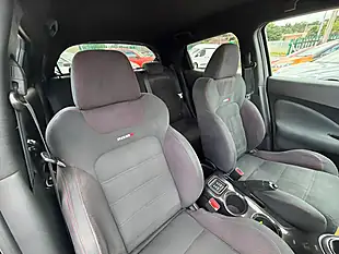 Used 2014 Nissan Juke Nismo Silver - Interior and Exterior details 14