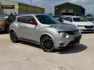 Used 2014 Nissan Juke Nismo Silver - Interior and Exterior details 2