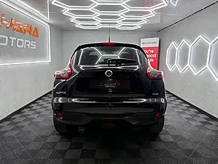 Used 2014 Nissan Juke Tekna Black - Interior and Exterior details 11