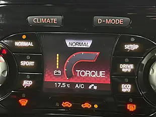 Used 2014 Nissan Juke Tekna Black - Interior and Exterior details 16