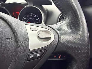 Used 2014 Nissan Juke Tekna Black - Interior and Exterior details 19