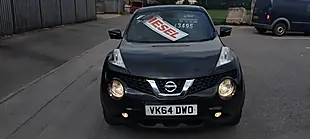 Used 2014 Nissan Juke Tekna Black - Interior and Exterior details 7