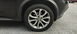 Used 2014 Nissan Juke Tekna Black - Interior and Exterior details 8