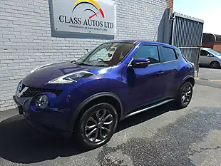 Used 2014 Nissan Juke Tekna Blue - Interior and Exterior details 7