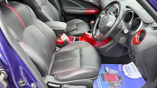 Used 2014 Nissan Juke Tekna Blue - Interior and Exterior details 11