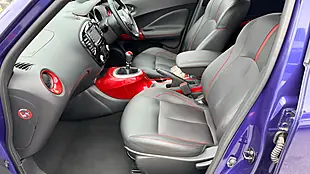 Used 2014 Nissan Juke Tekna Blue - Interior and Exterior details 12