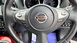 Used 2014 Nissan Juke Tekna Blue - Interior and Exterior details 15