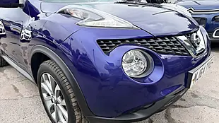 Used 2014 Nissan Juke Tekna Blue - Interior and Exterior details 17