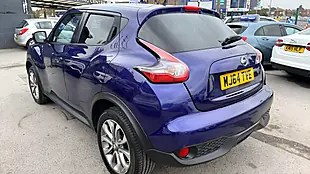 Used 2014 Nissan Juke Tekna Blue - Interior and Exterior details 18