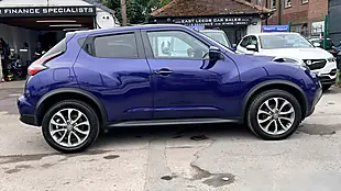 Used 2014 Nissan Juke Tekna Blue - Interior and Exterior details 2