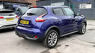 Used 2014 Nissan Juke Tekna Blue - Interior and Exterior details 3