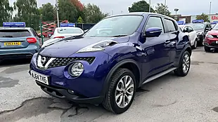 Used 2014 Nissan Juke Tekna Blue - Interior and Exterior details 7