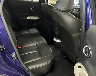 Used 2014 Nissan Juke Tekna Blue - Interior and Exterior details 9