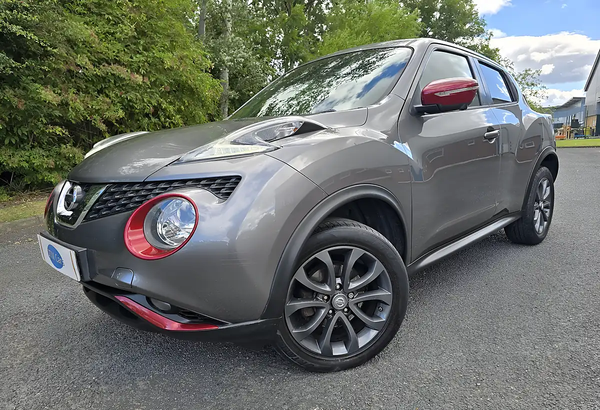 Used 2014 Nissan Juke Tekna Grey - Interior and Exterior details 2
