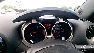 Used 2014 Nissan Juke Tekna Grey - Interior and Exterior details 9