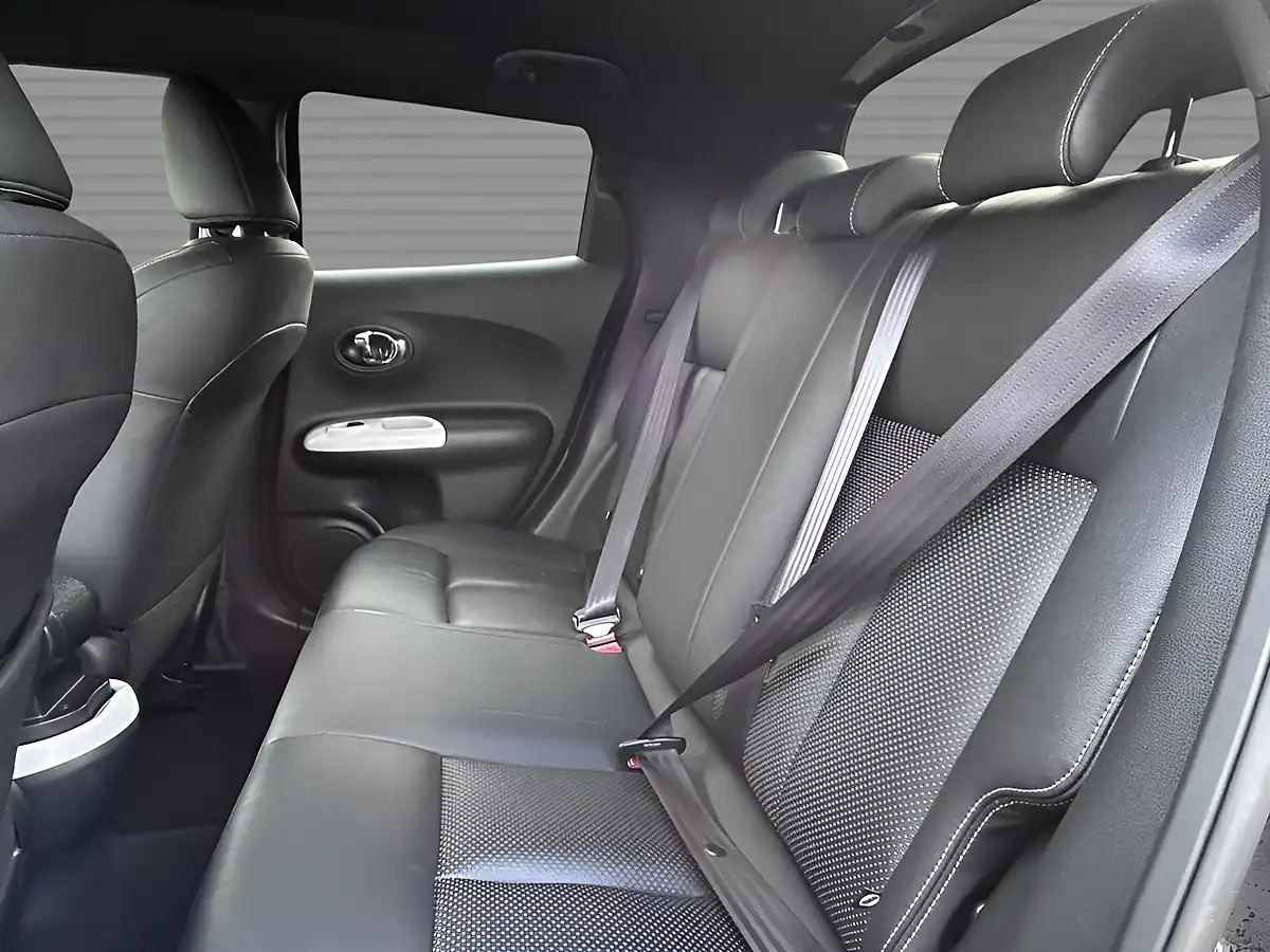 Used 2014 Nissan Juke Tekna Nightshade - Interior and Exterior details 13