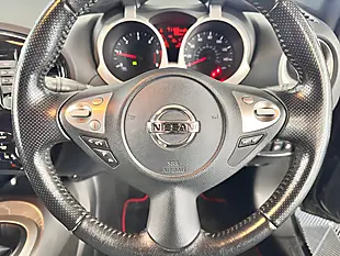 Used 2014 Nissan Juke Tekna Pearl Black - Interior and Exterior details 15