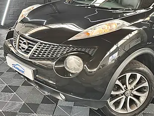 Used 2014 Nissan Juke Tekna Pearl Black - Interior and Exterior details 4