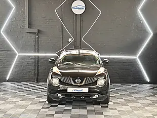 Used 2014 Nissan Juke Tekna Pearl Black - Interior and Exterior details 5