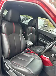 Used 2014 Nissan Juke Tekna Red - Interior and Exterior details 8