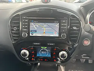 Used 2014 Nissan Juke Tekna Red - Interior and Exterior details 11
