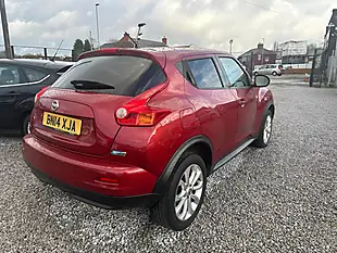 Used 2014 Nissan Juke Tekna Red - Interior and Exterior details 5