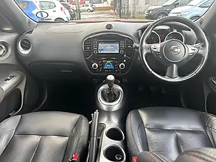 Used 2014 Nissan Juke Tekna Red - Interior and Exterior details 7